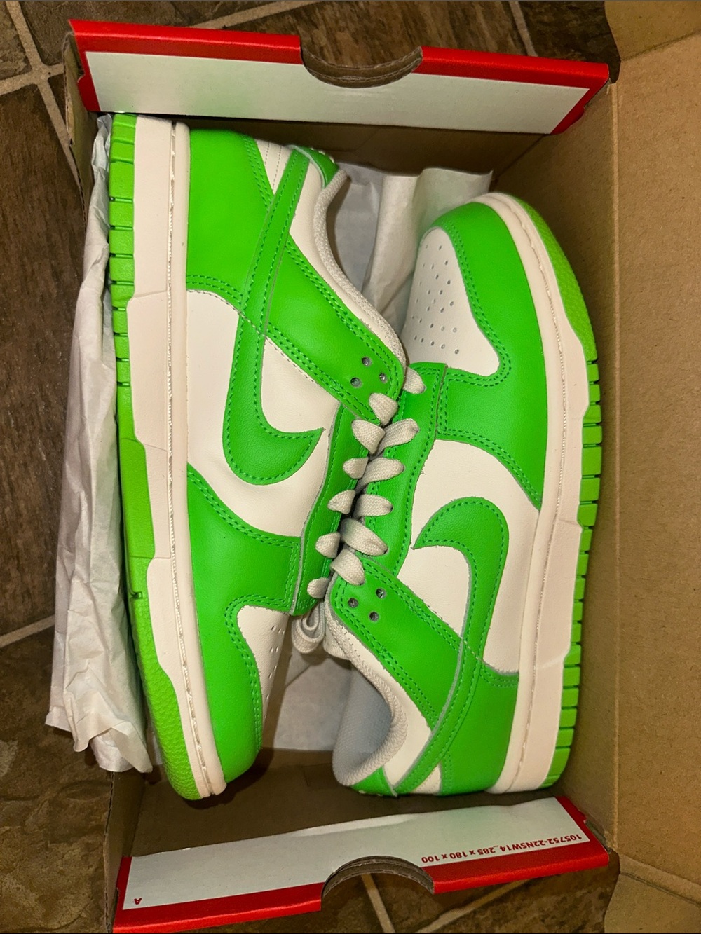 Nike Dunk Low White & Neon Green